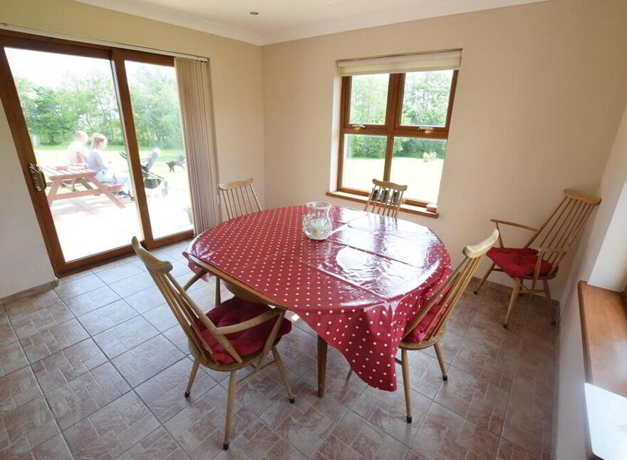44 Glebe Road, Castlerock, Coleraine, BT51 4SW