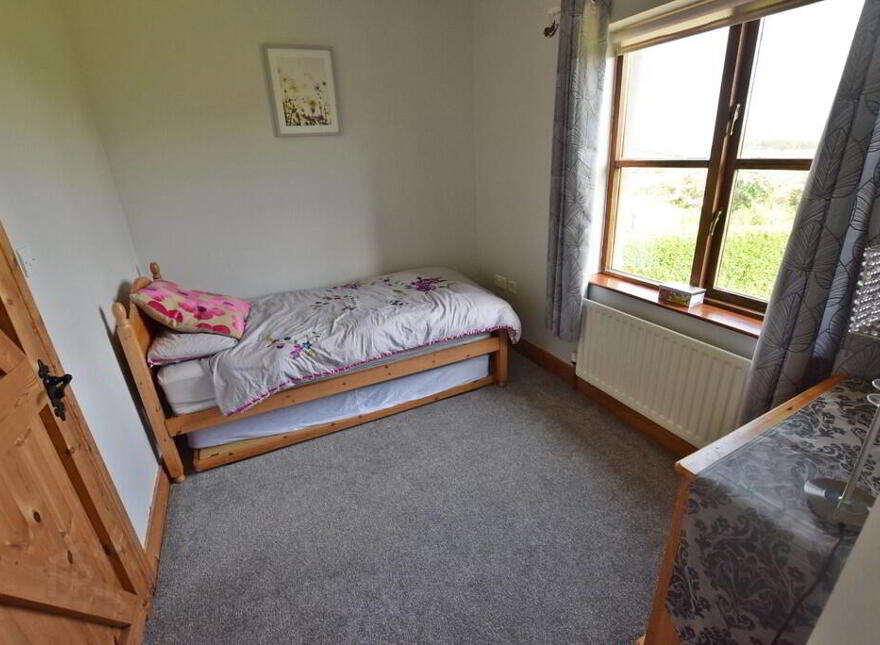 44 Glebe Road, Castlerock, Coleraine, BT51 4SW
