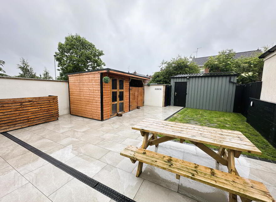 1 Bishops Green, Banbridge, BT32 4FB