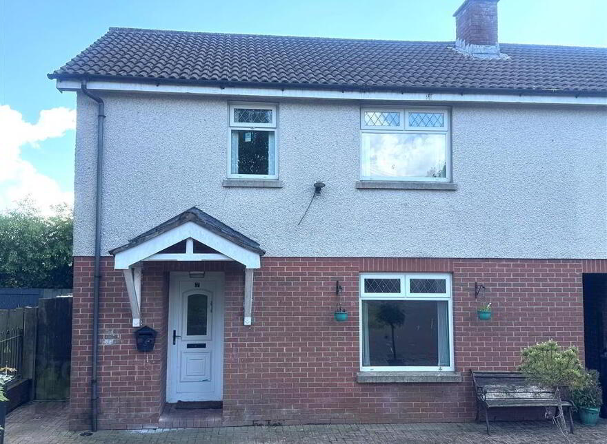 7 Rashee Crescent, Ballyclare, BT39 9YS photo