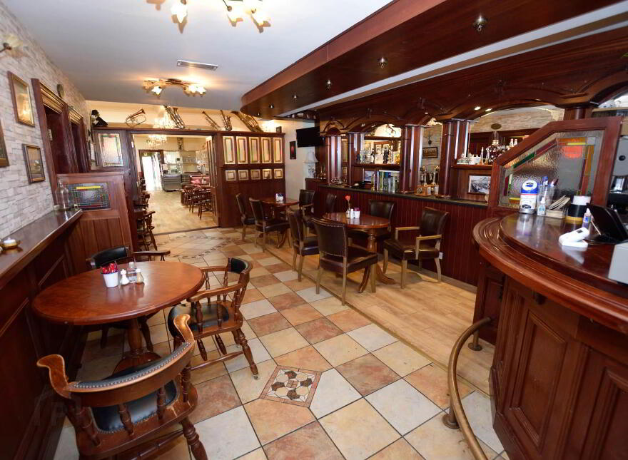 Fox`s Pub, Bailieborough, A82K3V6