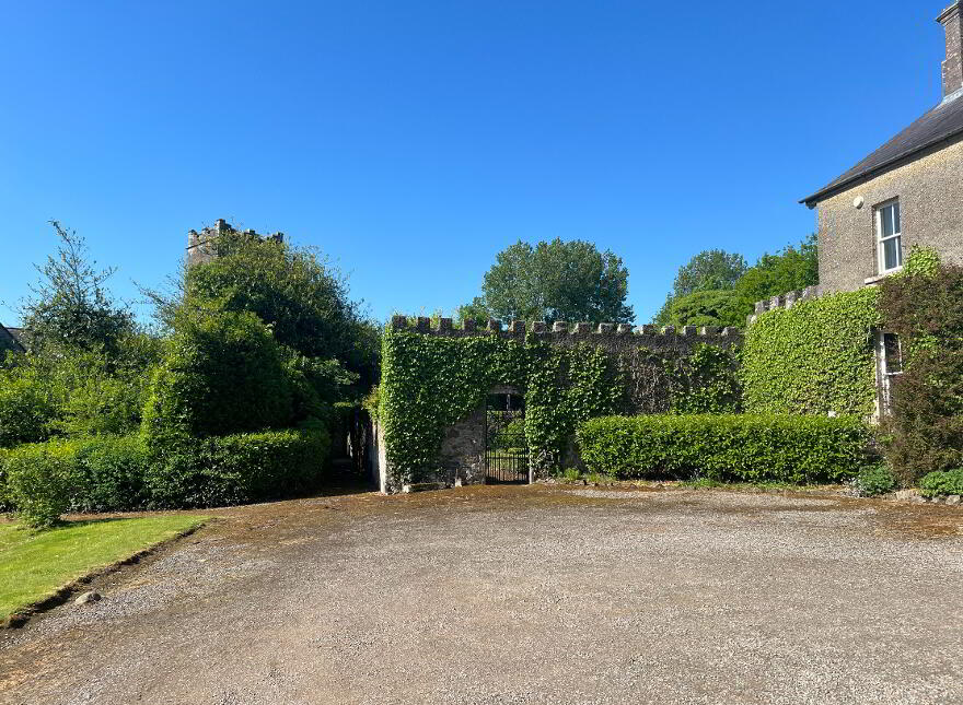 CASTLECAULFIELD HOUSE, 4 Drumreany Road, Castlecaulfield, Dungannon, BT70 3NY