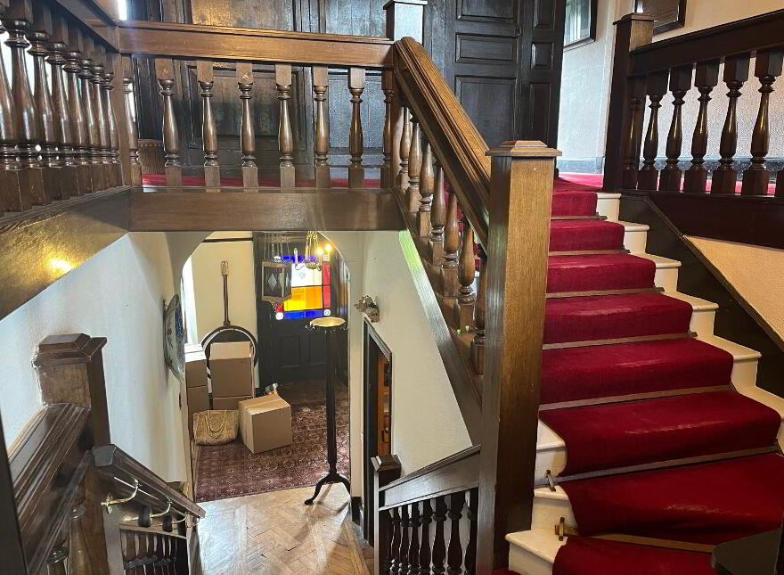 CASTLECAULFIELD HOUSE, 4 Drumreany Road, Castlecaulfield, Dungannon, BT70 3NY