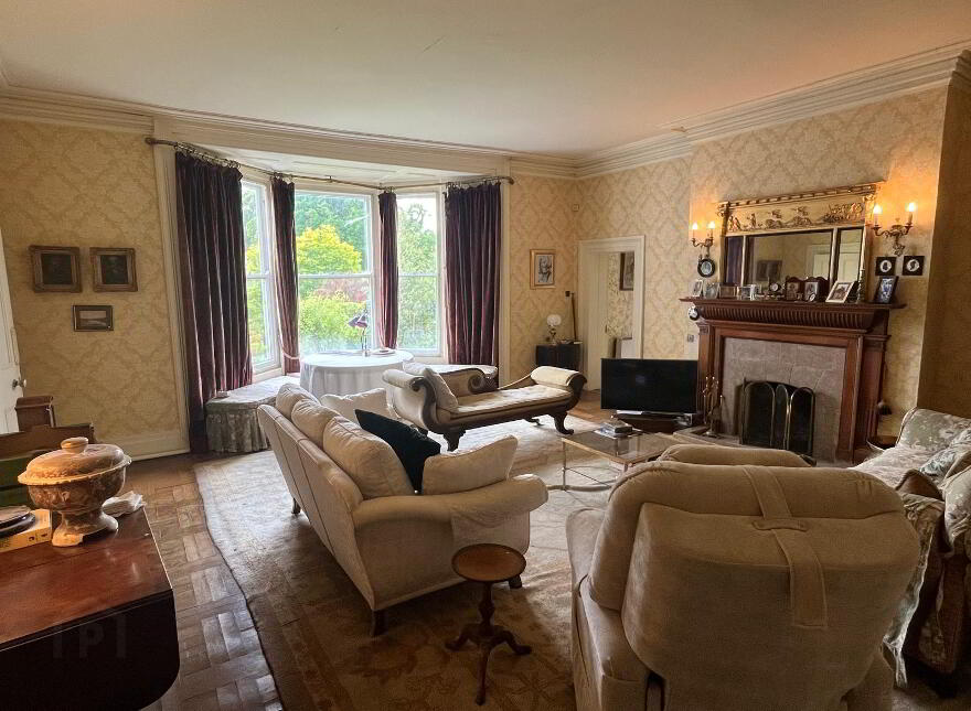 CASTLECAULFIELD HOUSE, 4 Drumreany Road, Castlecaulfield, Dungannon, BT70 3NY