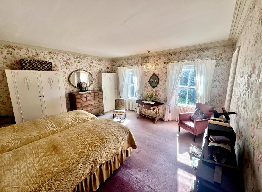 CASTLECAULFIELD HOUSE, 4 Drumreany Road, Castlecaulfield, Dungannon, BT70 3NY