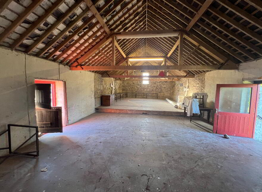 CASTLECAULFIELD HOUSE, 4 Drumreany Road, Castlecaulfield, Dungannon, BT70 3NY