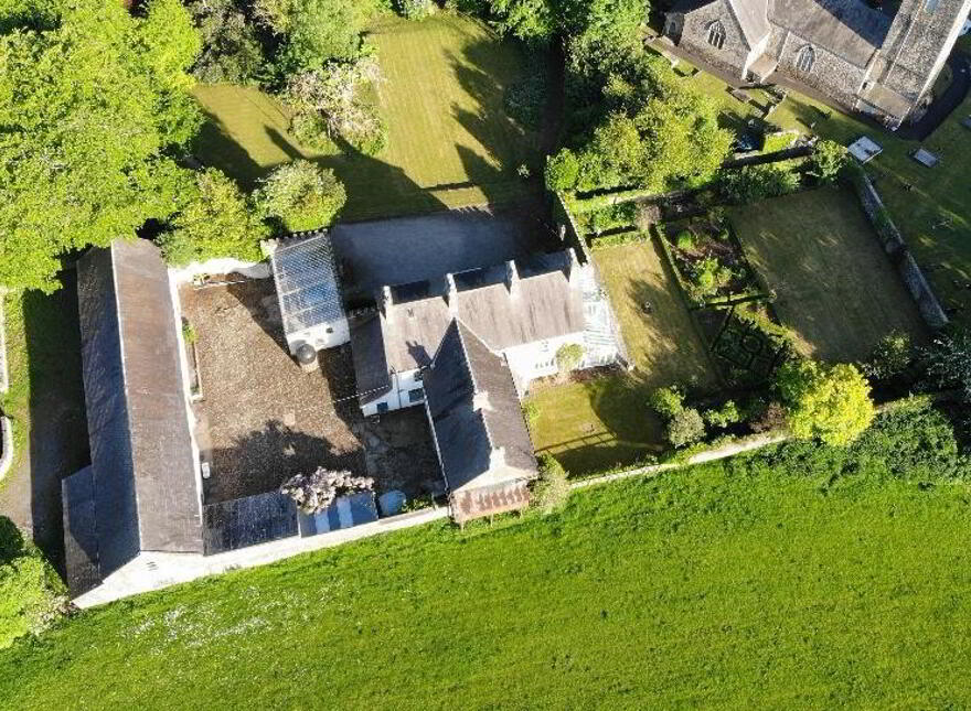 CASTLECAULFIELD HOUSE, 4 Drumreany Road, Castlecaulfield, Dungannon, BT70 3NY