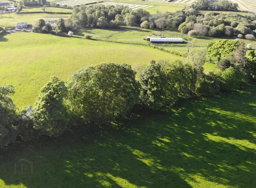 CASTLECAULFIELD HOUSE, 4 Drumreany Road, Castlecaulfield, Dungannon, BT70 3NY