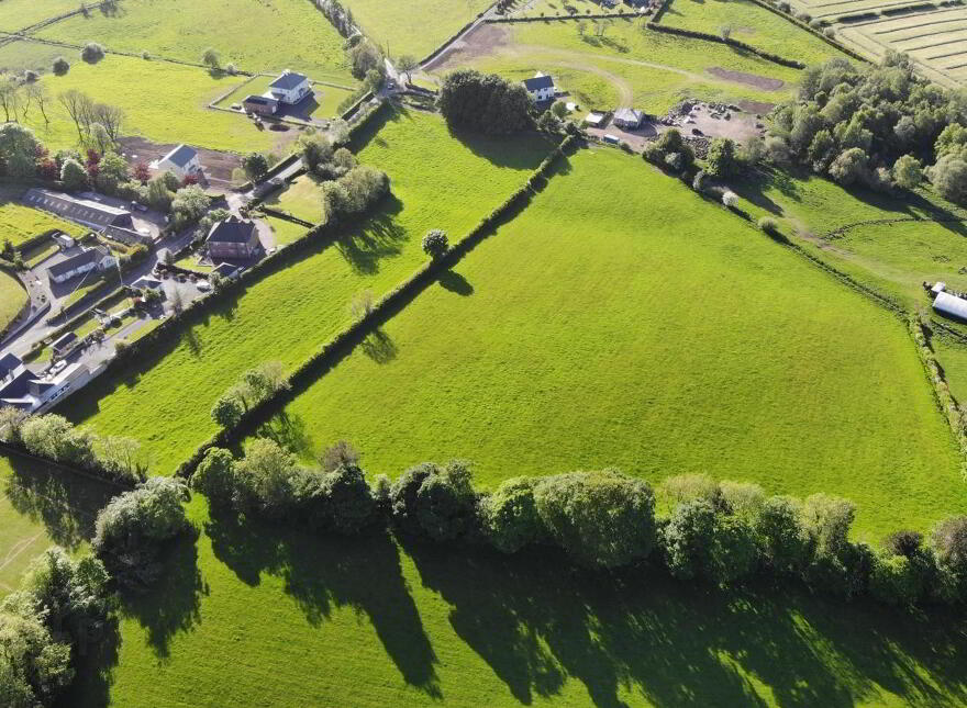 CASTLECAULFIELD HOUSE, 4 Drumreany Road, Castlecaulfield, Dungannon, BT70 3NY
