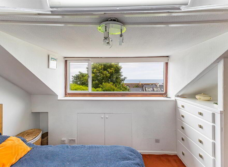'Thistle Cottage', 25 The Hill, Groomsport, Bangor, BT19 6JS