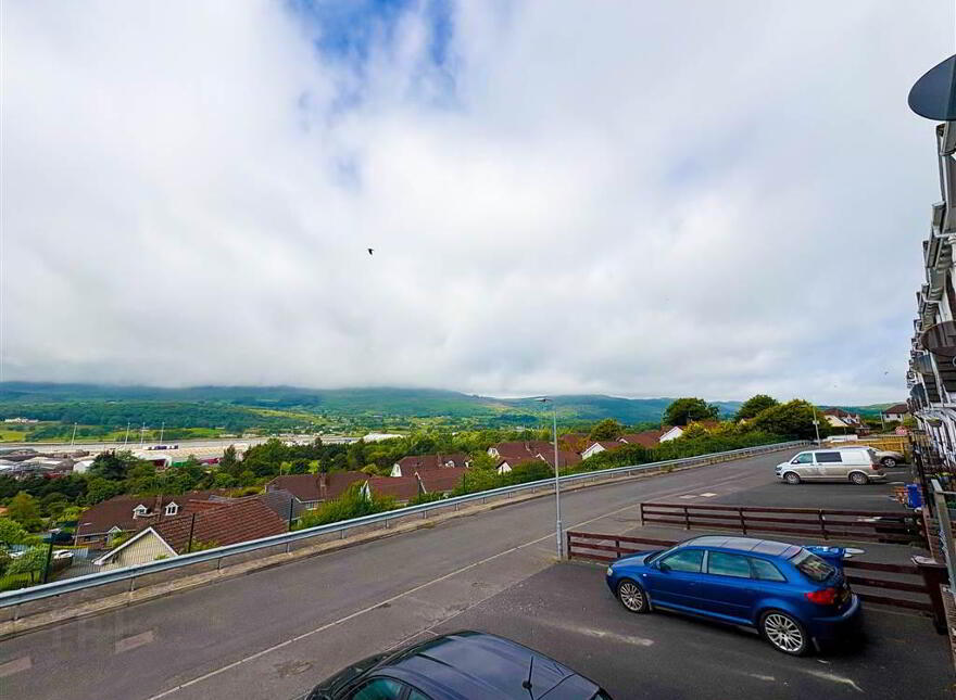 10 Carrickree Mews, Warrenpoint, Newry, BT34 3UG
