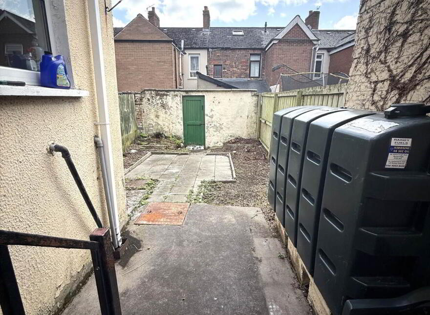 69 Willowfield Parade, Belfast, BT6 8HQ