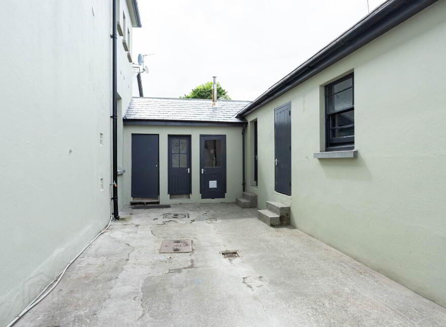 Former Bank Building, Main Street, Schull, P81H952