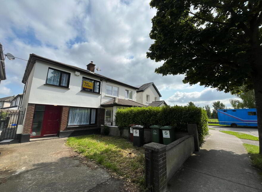 Wheatfield Grove, Clondalkin, Dublin, D22 photo