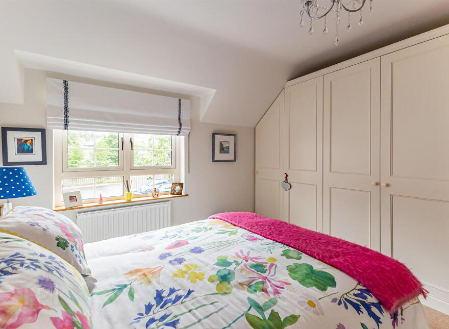 16 Ardnavalley Avenue, Comber, Newtownards, BT23 5WW