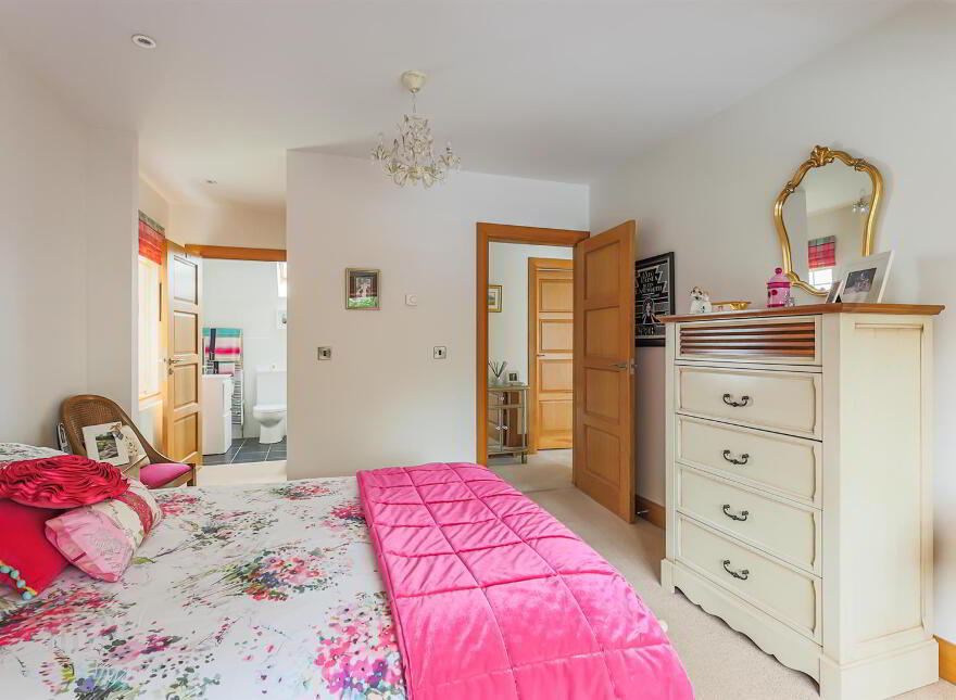 16 Ardnavalley Avenue, Comber, Newtownards, BT23 5WW