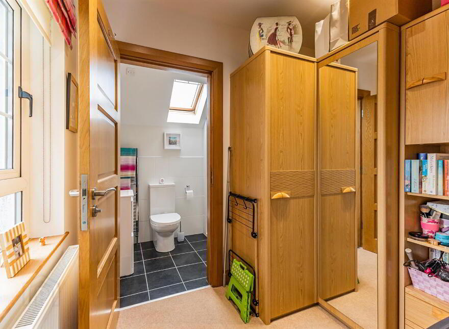 16 Ardnavalley Avenue, Comber, Newtownards, BT23 5WW