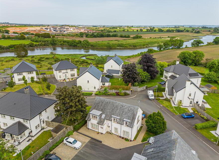 16 Ardnavalley Avenue, Comber, Newtownards, BT23 5WW