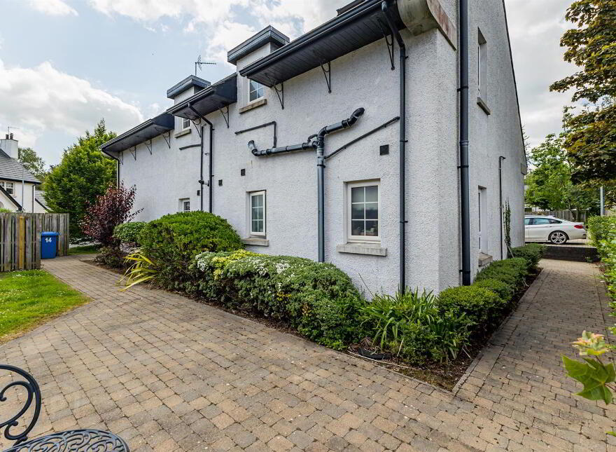 16 Ardnavalley Avenue, Comber, Newtownards, BT23 5WW