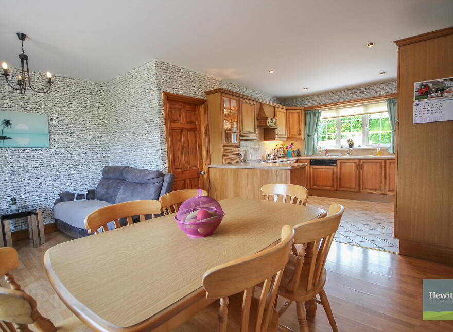 17 Newry Road, Armagh, BT60 1ER