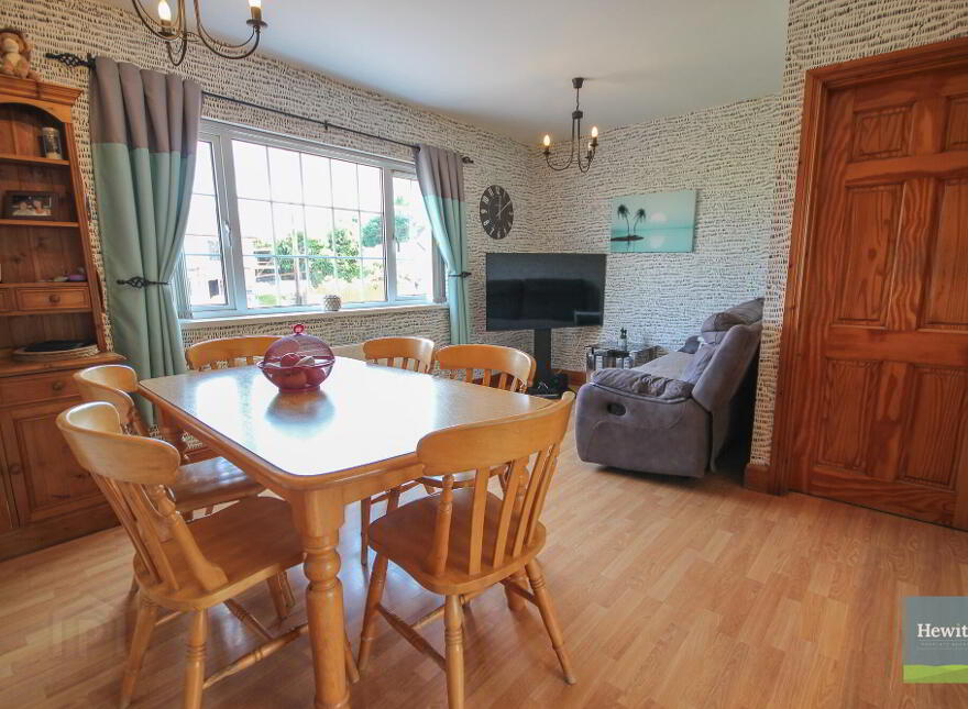 17 Newry Road, Armagh, BT60 1ER