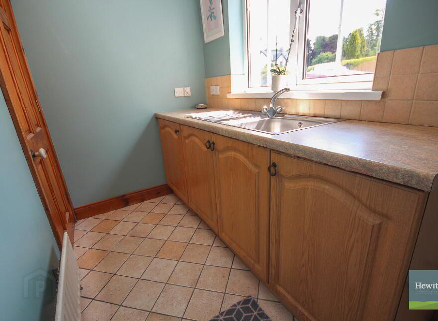 17 Newry Road, Armagh, BT60 1ER