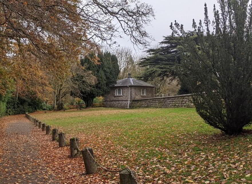 East Pavilion, 144 Derrycaw Road, Moy, BT71 6NA