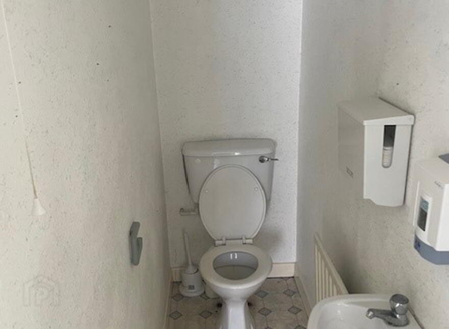 Cooneen Rooms, 20 Cooneen Road, Fivemiletown, BT75 0ND