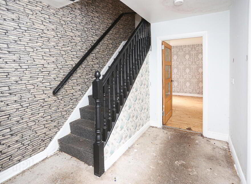 16 Glastry Court, Bangor, BT19 1WH