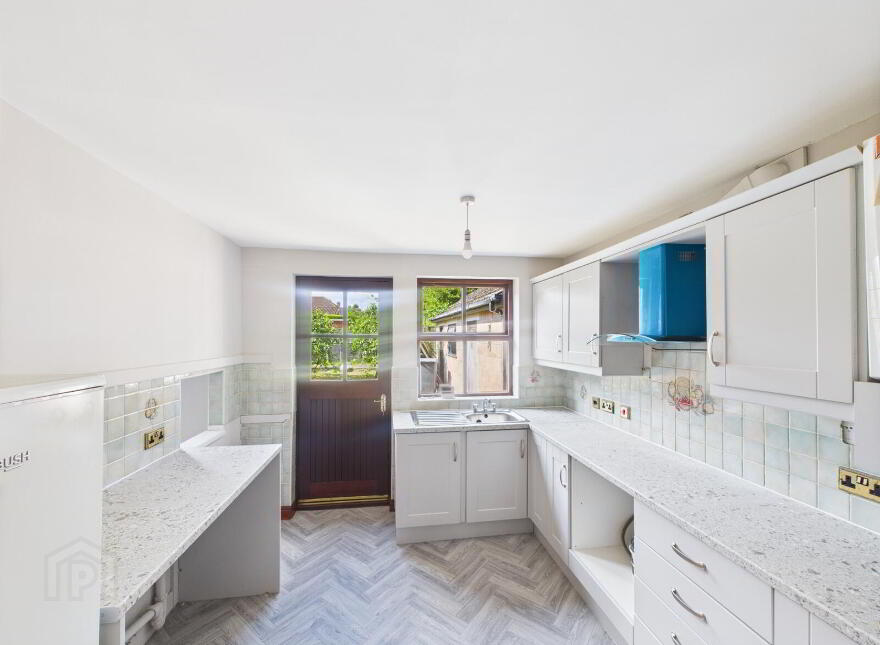 1 Carolhill Gardens, Belfast, BT4 2FS