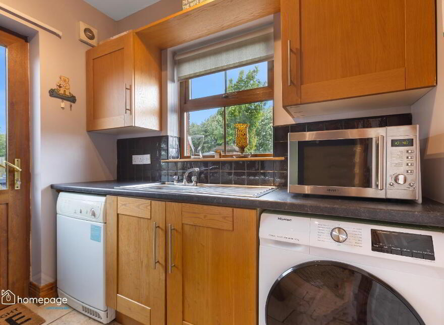 39 Summer Meadows Manor, Derry / Londonderry, BT47 6SE
