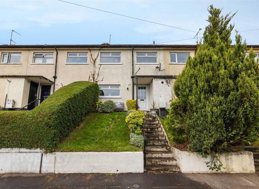 35 Cherryhill Avenue, Dundonald, Belfast, BT16 1JD photo