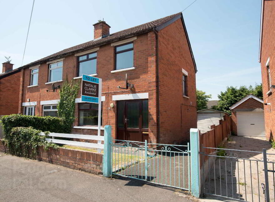 11 Sunnyside Park, Belfast, BT7 3DT photo