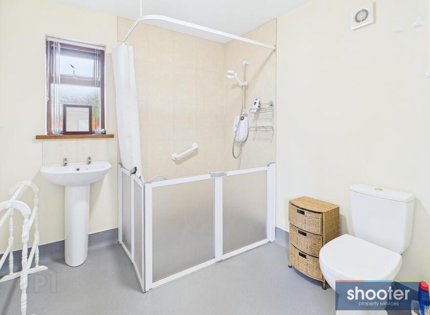 50 St. Annes Park, Mayobridge, Newry, BT34 2JL