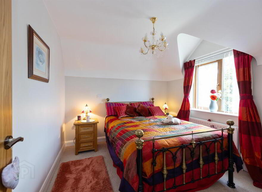 1b Rowallane Close, Saintfield, BT24 7PA