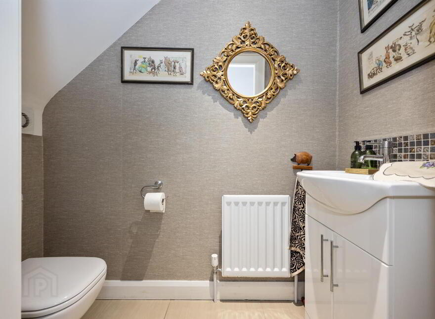 1b Rowallane Close, Saintfield, BT24 7PA