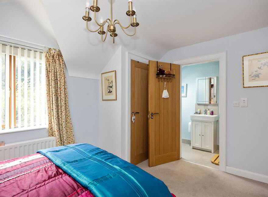 1b Rowallane Close, Saintfield, BT24 7PA