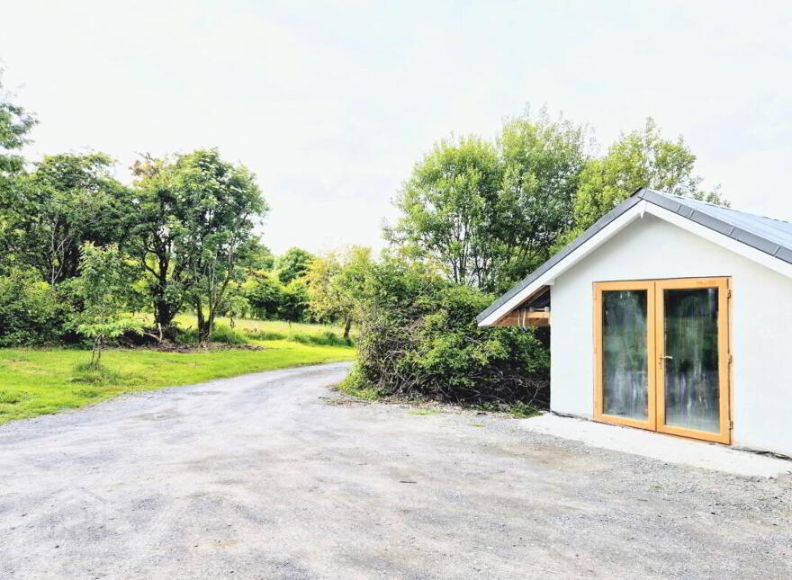 Largy Cottage, Glebe, Glenade, F91E1T2