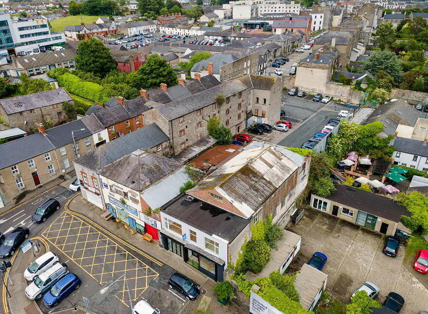 George' S Square, Drogheda