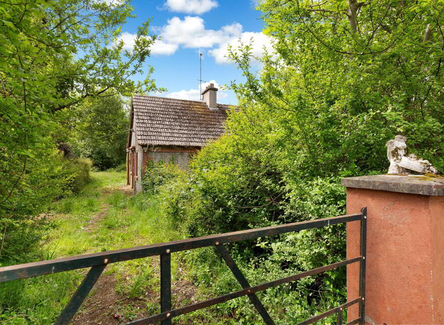 Townley Hall Road, Tullyallen, A92VK58