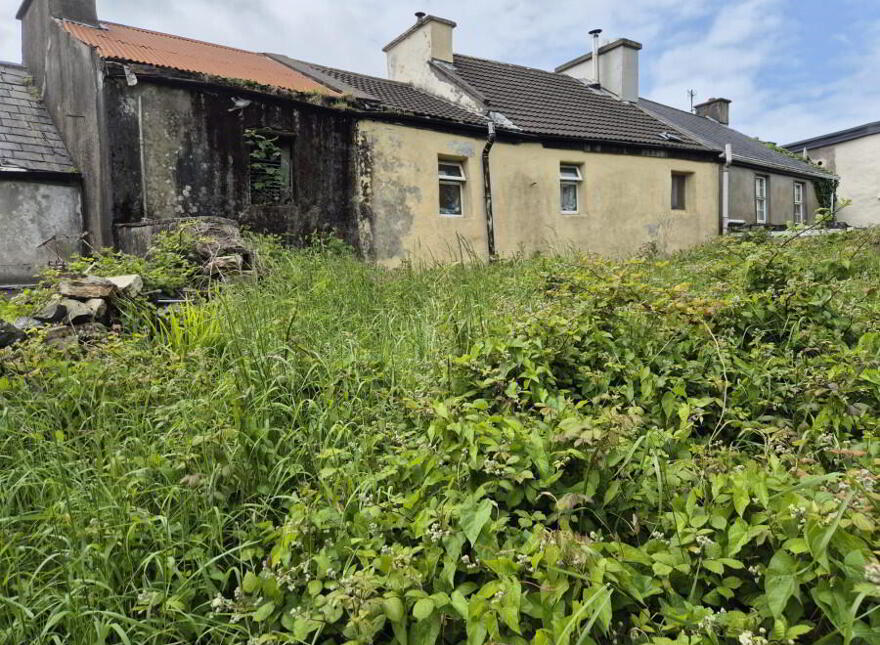 Railway View, Bridge Street, Clifden, H71TV09