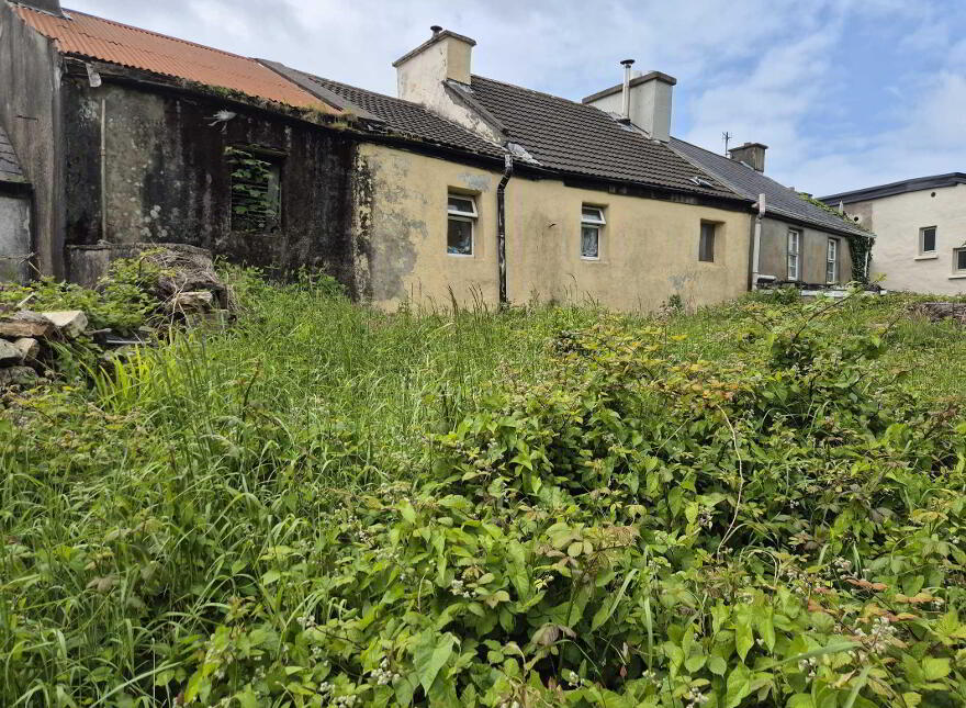Railway View, Clifden, H71TV09