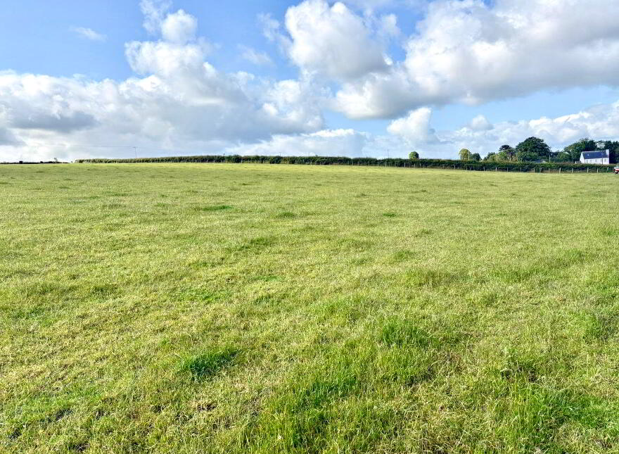 Rossdowney Road, Waterside, L'Derry, BT47 5SU