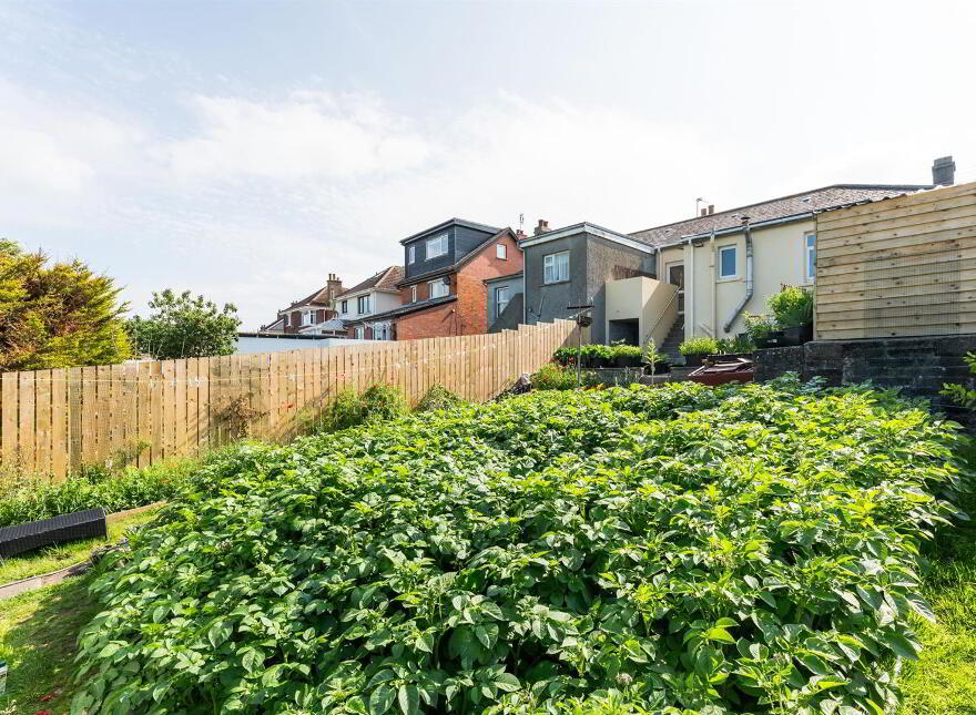 31 Bellevue, Bangor, BT20 5QW