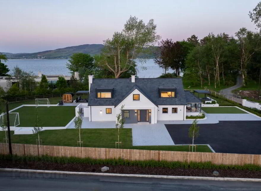 Rock Cottage, Rathmullan, F92V1N1 photo