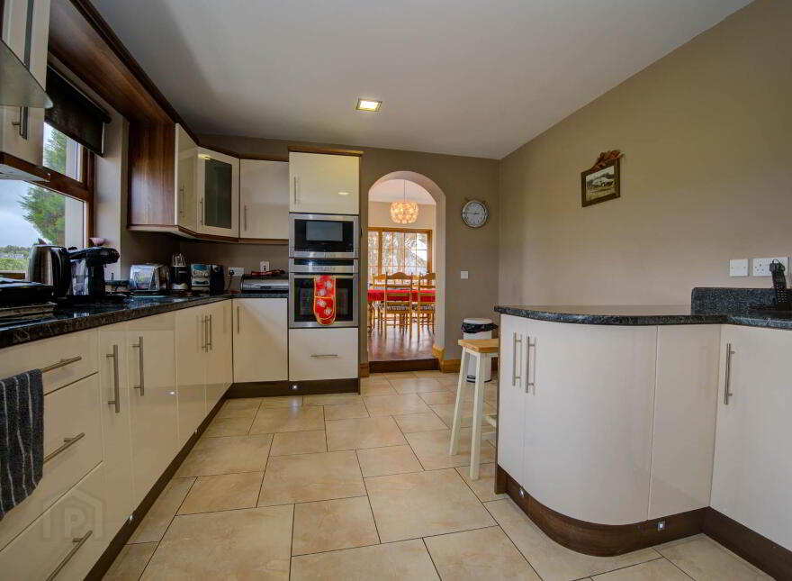 Dunmore, Carrigart, F92CP27