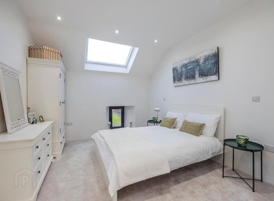 5a Cross Lane, Lisburn, BT28 2TH