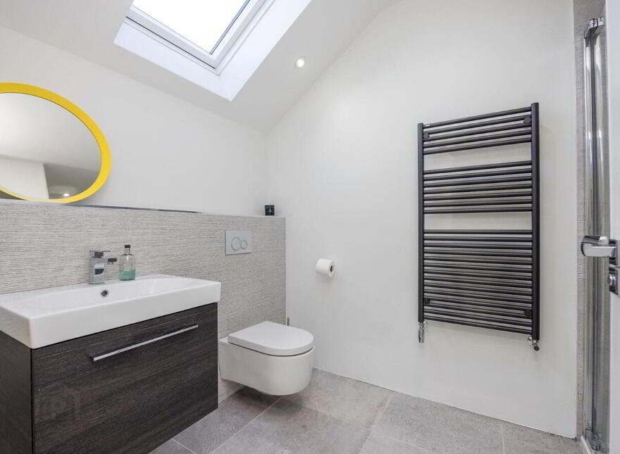 5a Cross Lane, Lisburn, BT28 2TH