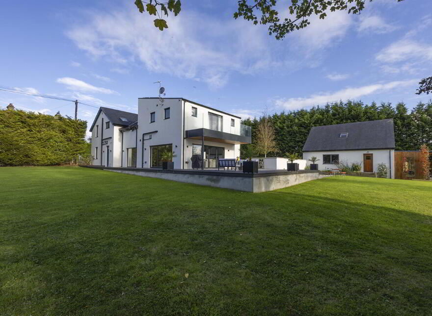 5a Cross Lane, Lisburn, BT28 2TH