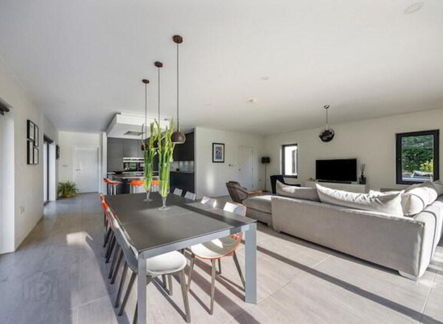 5a Cross Lane, Lisburn, BT28 2TH